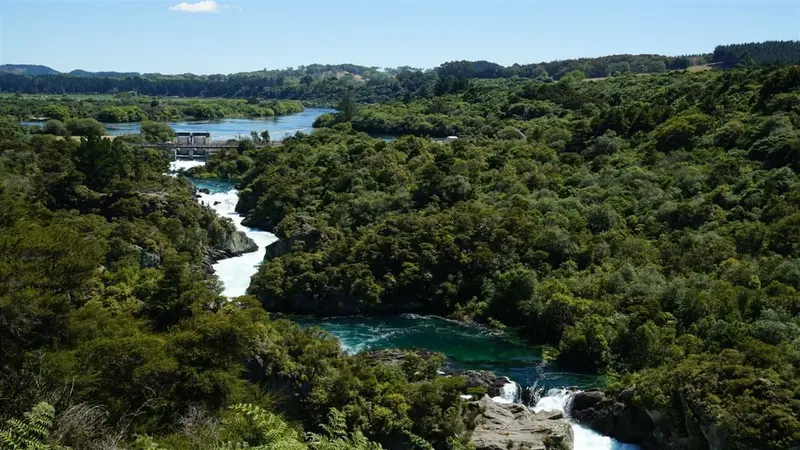 Huka Falls to Aratiatia Rapids Track