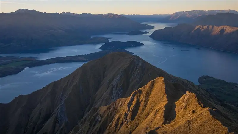 Roys Peak Track